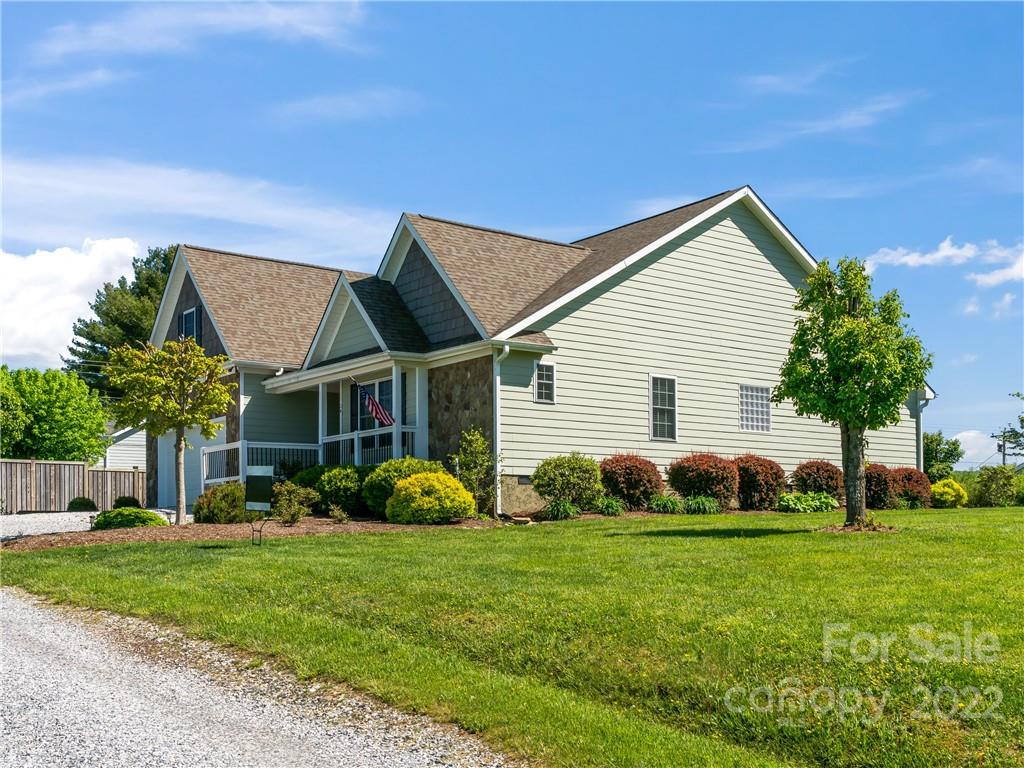 24 Sproles Road Spruce Pine, NC 28777 - Photo 32 of 32 Gallery Image 32