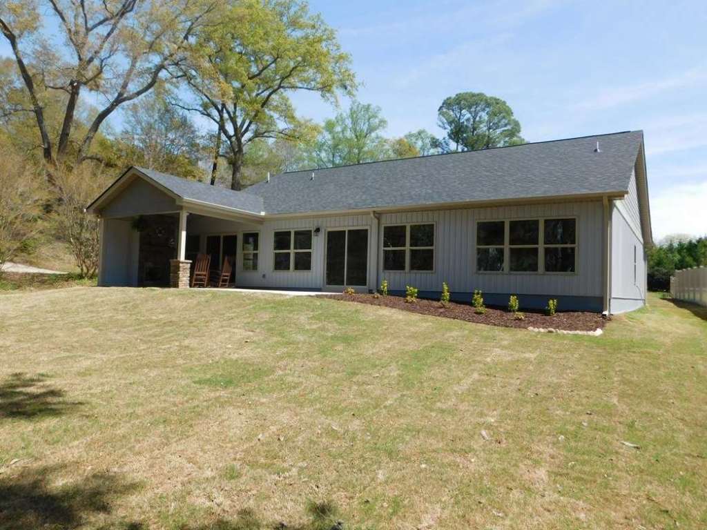 1037 Kings Road Anderson, SC 29621 - Photo 5 of 26
