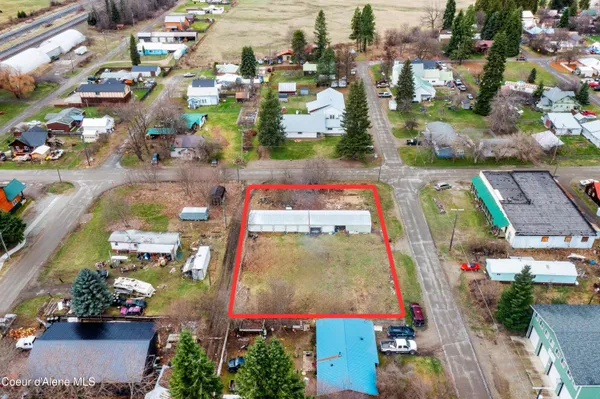 $225,000 | 102 East 2nd Avenue, Clark Fork, ID 83811