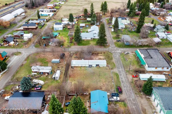 $225,000 | 102 East 2nd Avenue, Clark Fork, ID 83811