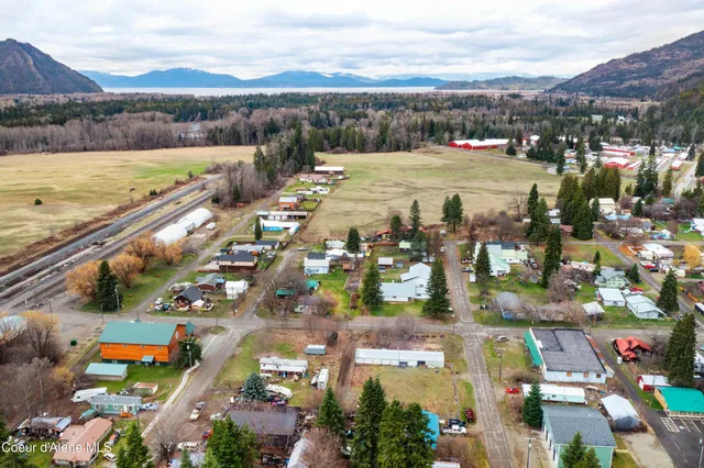 $225,000 | 102 East 2nd Avenue, Clark Fork, ID 83811