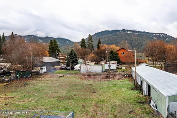 $225,000 | 102 East 2nd Avenue, Clark Fork, ID 83811