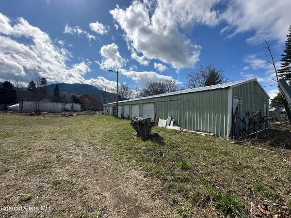 $225,000 | 102 East 2nd Avenue, Clark Fork, ID 83811