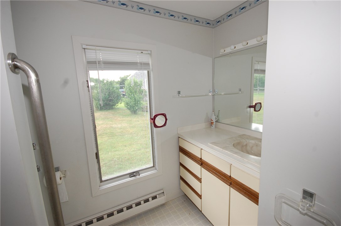 62 Ocean Drive Little Compton, RI 02837 - Photo 11 of 12