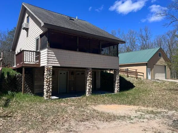 $375,000 | 1990 Skocelas Road South, Manistee, MI 49660
