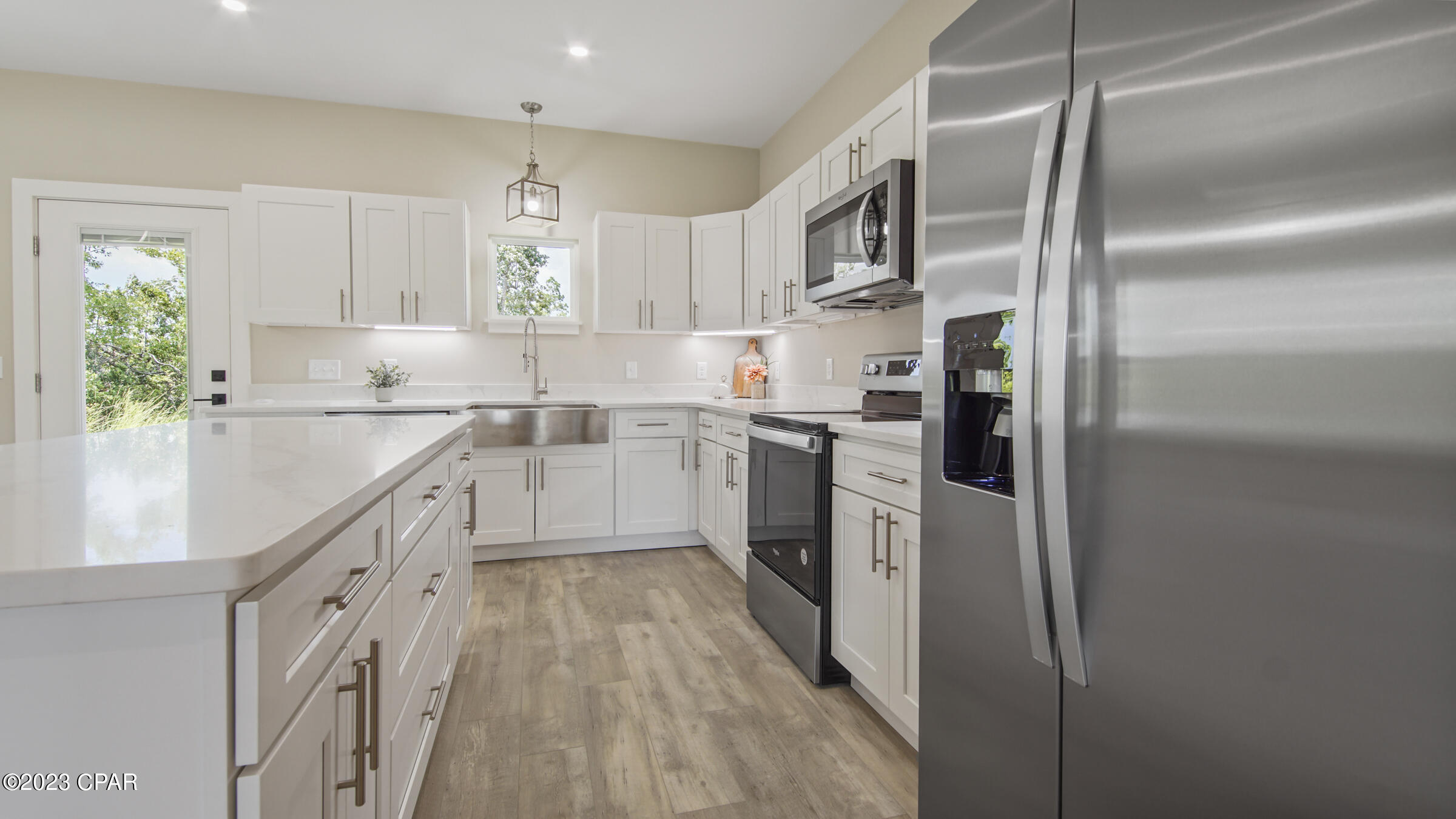 2941 Douglas Road Panama City, FL 32405 - Photo 5 of 33 Gallery Image 5