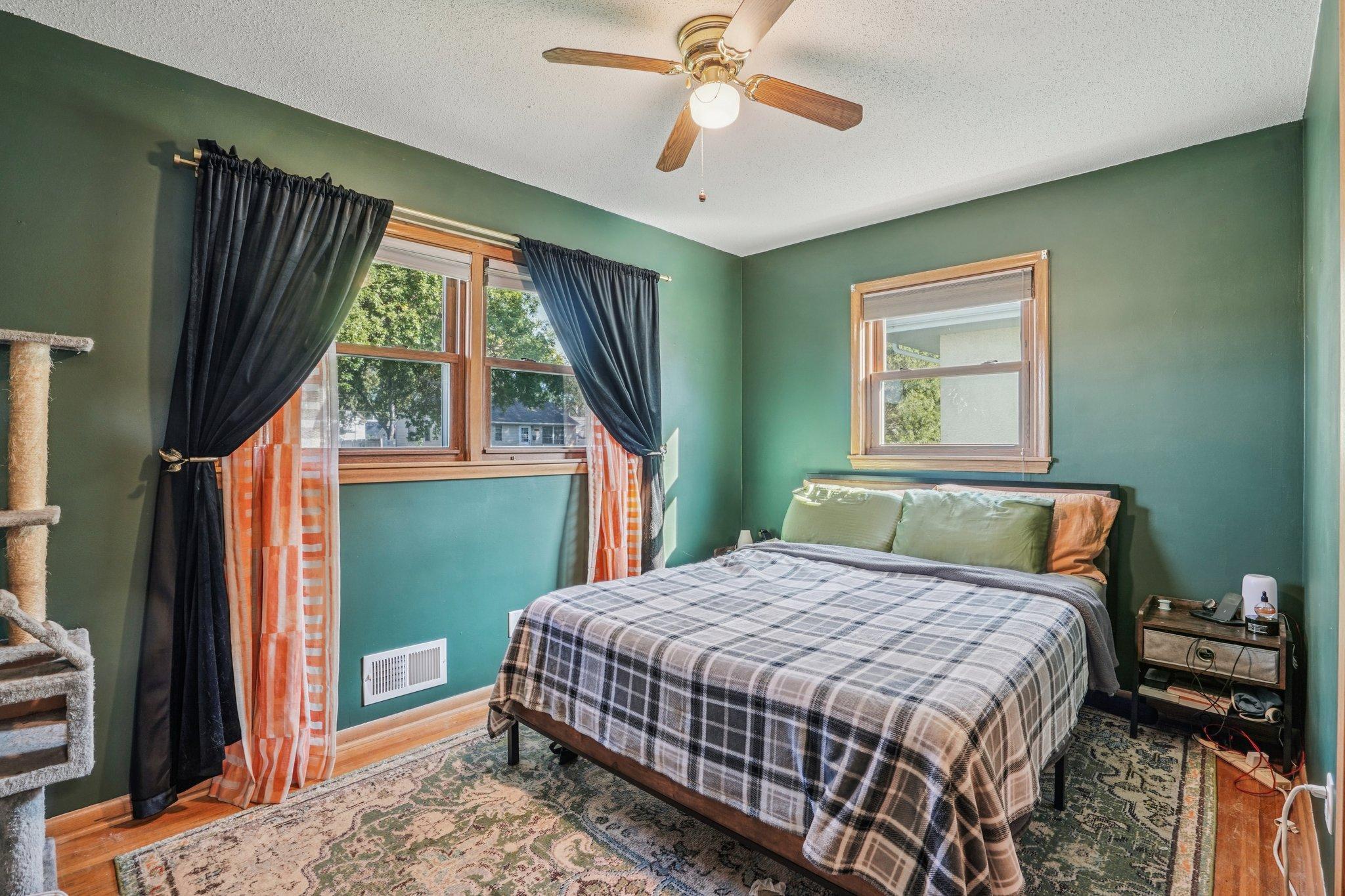 4256 Jackson Street Northeast Columbia Heights, MN 55421 - Photo 12 of 29