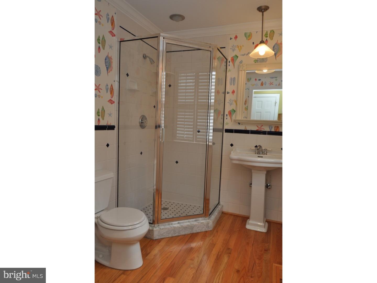 528 Rothbury Road Wilmington, DE 19803 - Photo 15 of 25 Bathroom