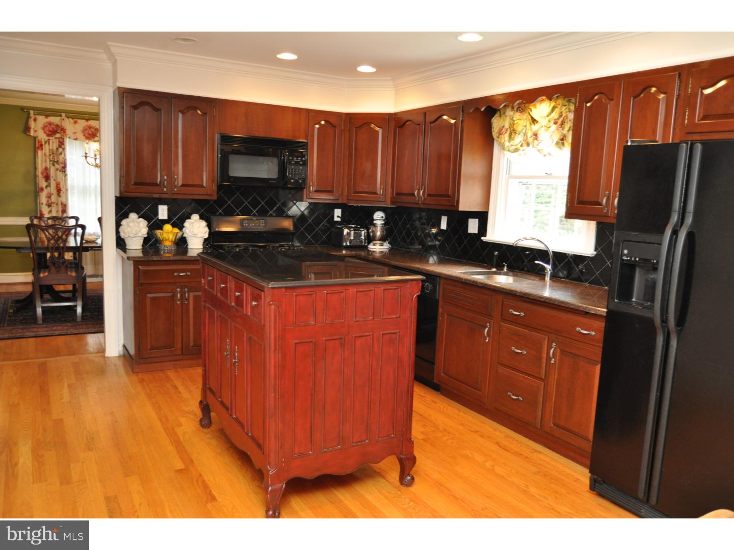 528 Rothbury Road Wilmington, DE 19803 - Photo 8 of 25 Kitchen