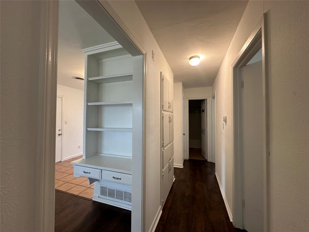 330 East Wilson Avenue Pilot Point, TX 76258 - Photo 12 of 18