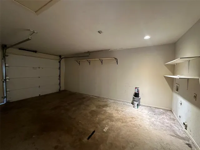 $1,599 | 330 East Wilson Avenue, Pilot Point, TX 76258