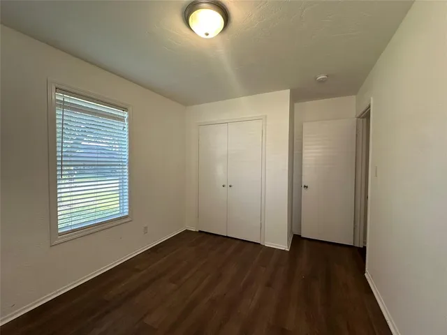 $1,599 | 330 East Wilson Avenue, Pilot Point, TX 76258