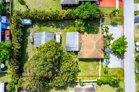 $4,400 | 6130 Edwards Road, Pompano Beach, FL 33063