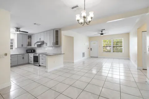 $4,400 | 6130 Edwards Road, Pompano Beach, FL 33063