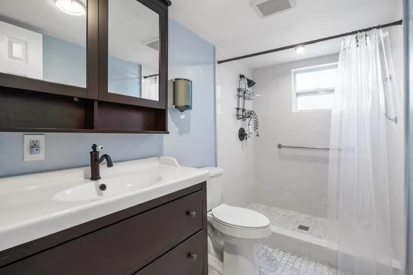 $4,400 | 6130 Edwards Road, Pompano Beach, FL 33063
