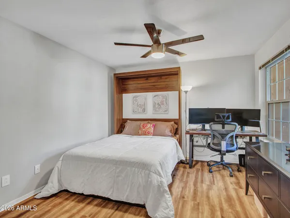 $299,900 | 1333 East Morten Avenue, Unit 105, Phoenix, AZ 85020