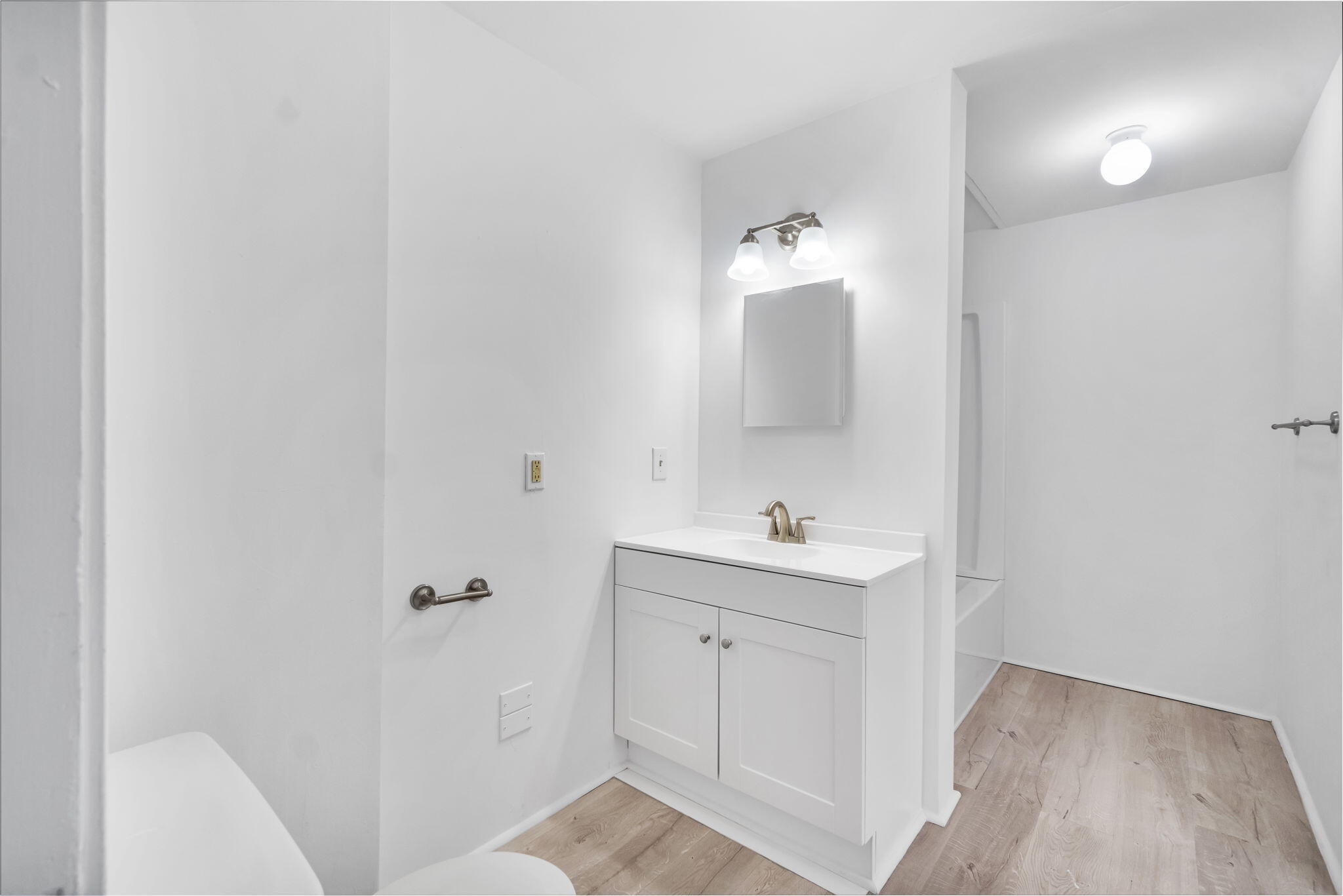 214 East State Street Cheboygan, MI 49721 - Photo 24 of 37 20-web-or-mls-DSC04429