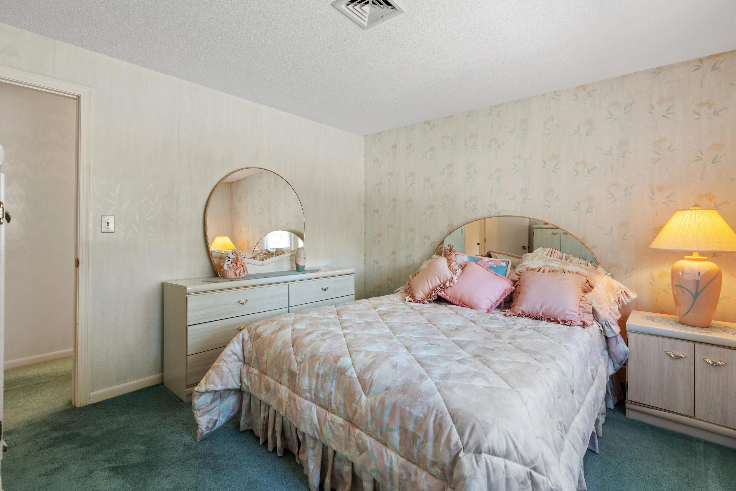 25 Marianna Road Salem, NH 03079 - Photo 3 of 26 Gallery Image 3