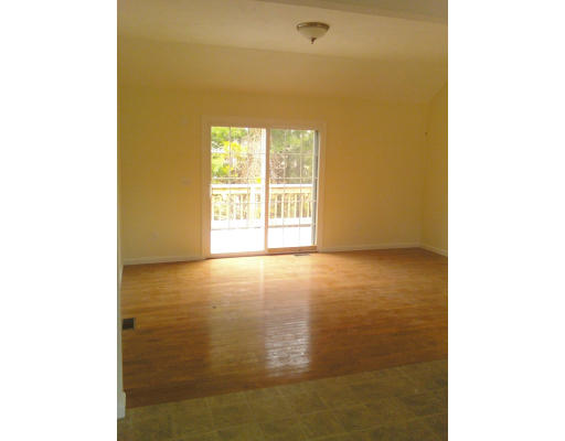 5 B Rock Marsh Road, Unit 5B Wareham, MA 02571 - Photo 4 of 6 Gallery Image 4