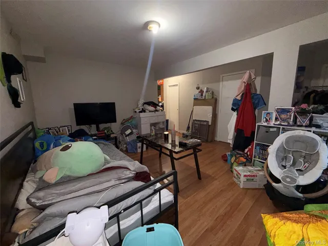 $675,000 | 20 Lawn Avenue, New Rochelle, NY 10801