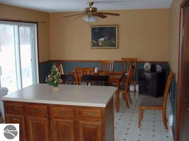 226 North Rusch Road Traverse City, MI 49696 - Photo 6 of 15 1710045-5.JPG
