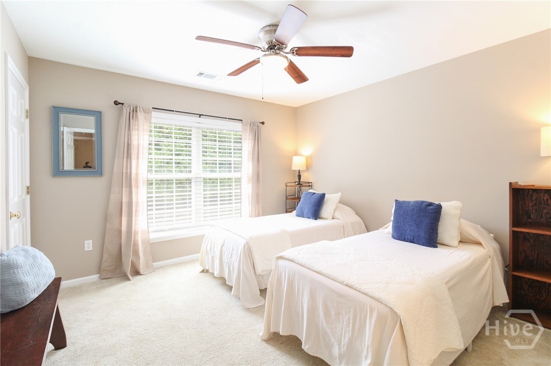 240 Cleveland Road, Unit 440 Athens, GA 30622 - Photo 14 of 22 Bedroom 2