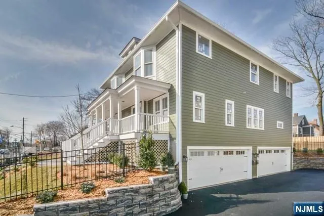 $6,000 | 92 Grove Street, Unit B, Montclair, NJ 07042