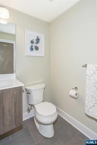 $6,000 | 92 Grove Street, Unit B, Montclair, NJ 07042