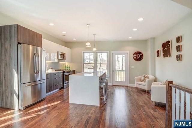 92 Grove Street, Unit B Montclair, NJ 07042 - Photo 8 of 20