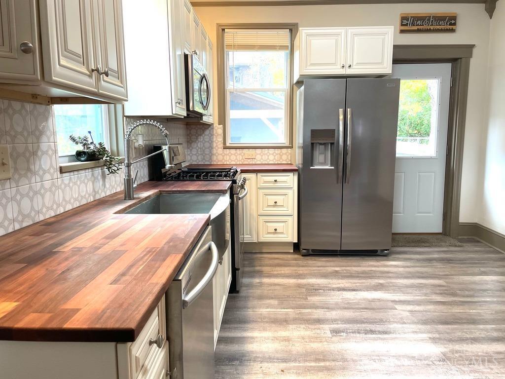 3855 North Bend Road Cheviot, OH 45211 - Photo 4 of 24