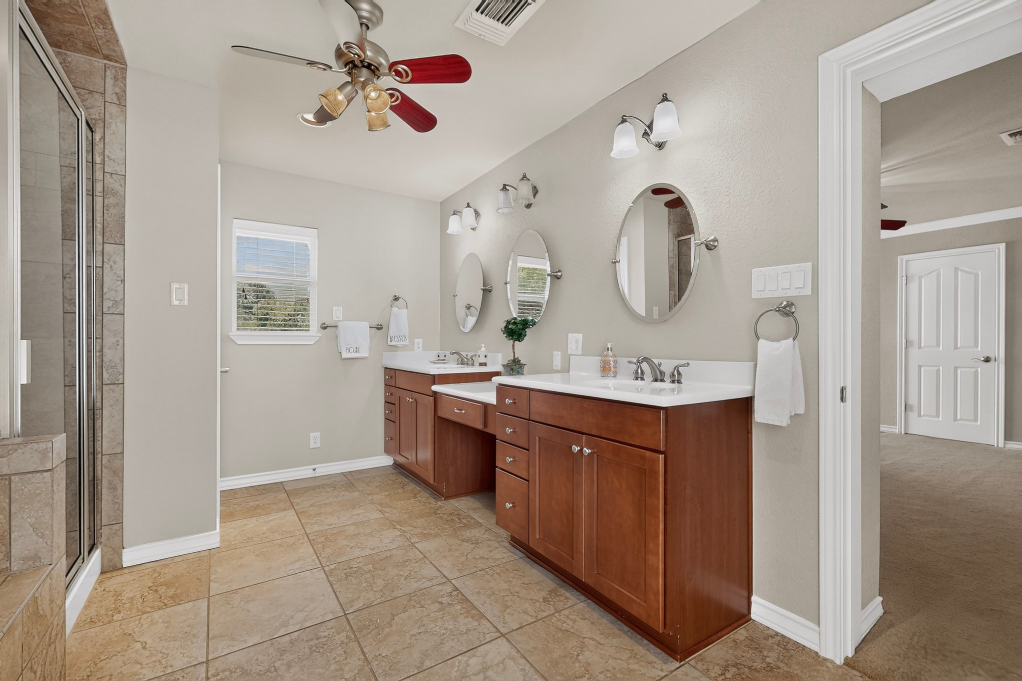 350 Richard Road Georgetown, TX 78626 - Photo 21 of 31 Primary Bath 2 Vanities