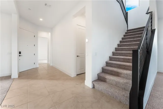 $8,900 | 5022 Slatestone Street, Las Vegas, NV 89135