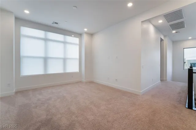 $8,900 | 5022 Slatestone Street, Las Vegas, NV 89135