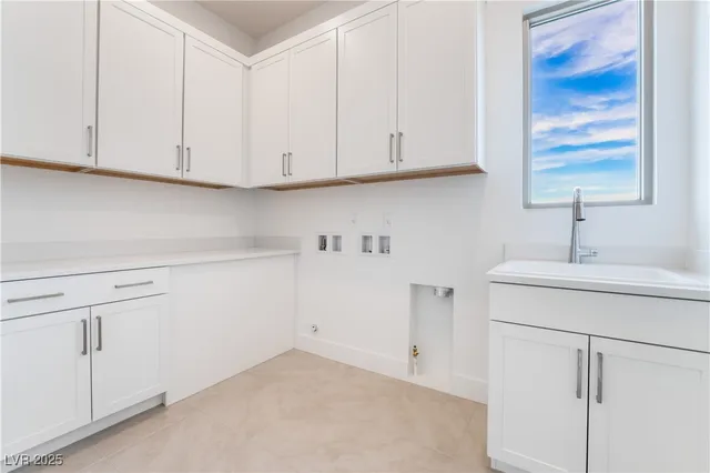 $8,900 | 5022 Slatestone Street, Las Vegas, NV 89135