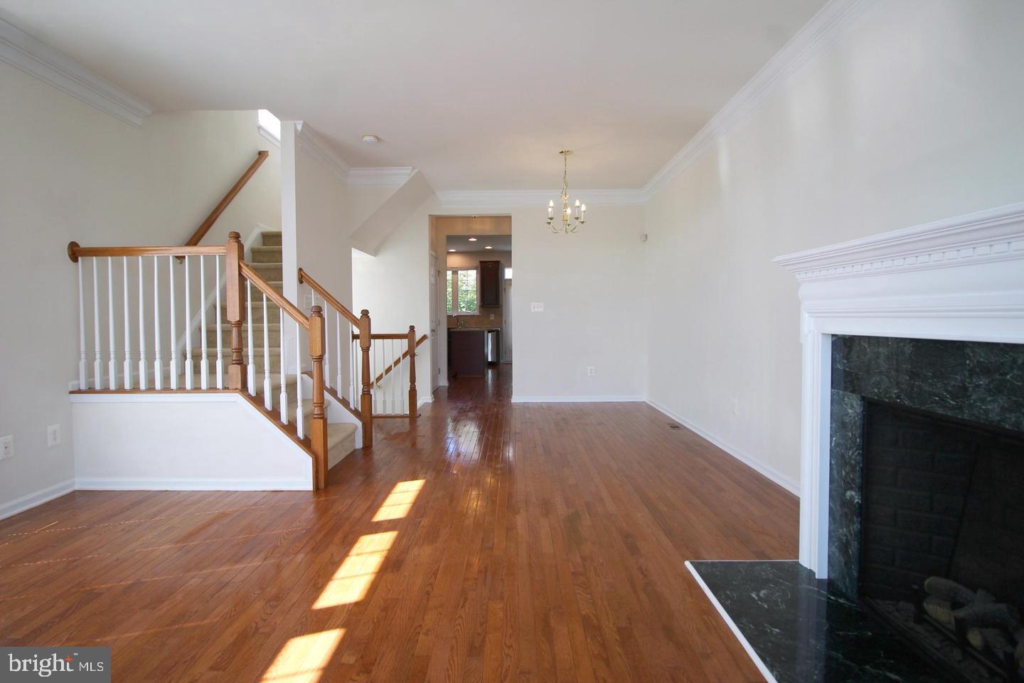 25073 Riding Center Drive Chantilly, VA 20152 - Photo 16 of 29 Gallery Image 16
