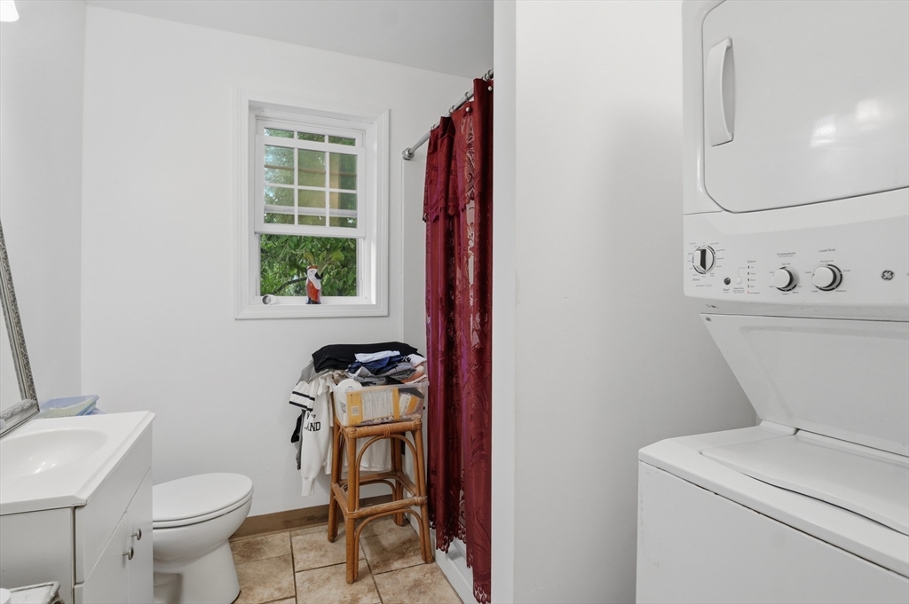 47 Pine Hill Road Worcester, MA 01604 - Photo 14 of 38 Gallery Image 14