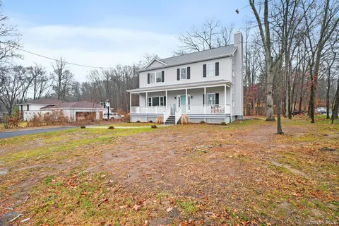 $949,000 | 2685 Gregory Street, Yorktown Heights, NY 10598