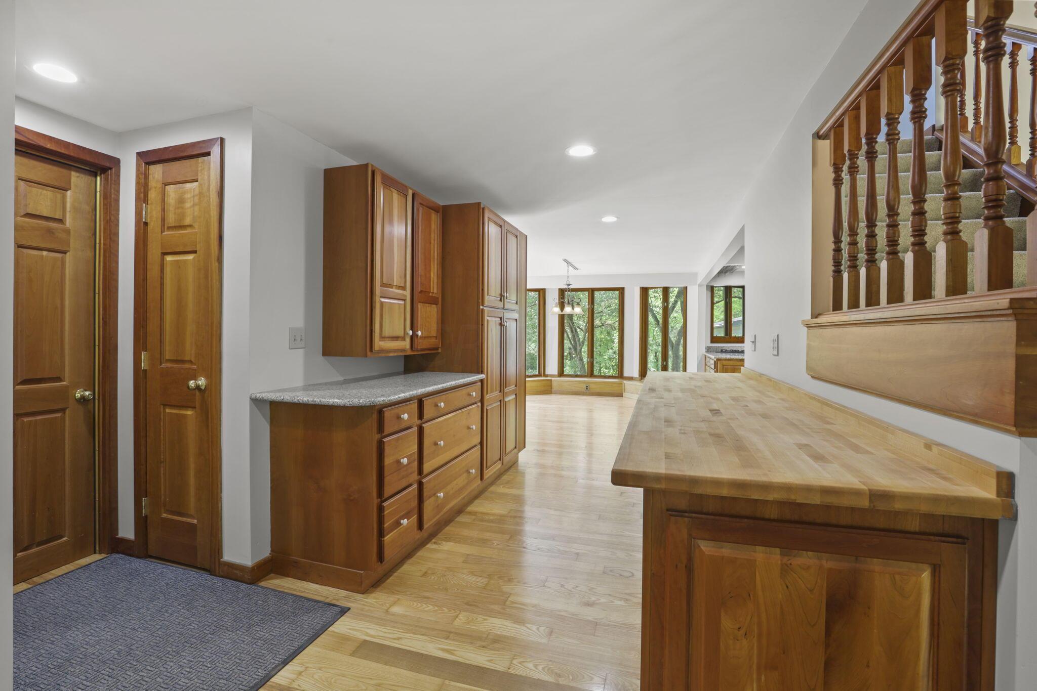 6761 Cook Road Powell, OH 43065 - Photo 38 of 69 92-web-or-mls-IMG_1857