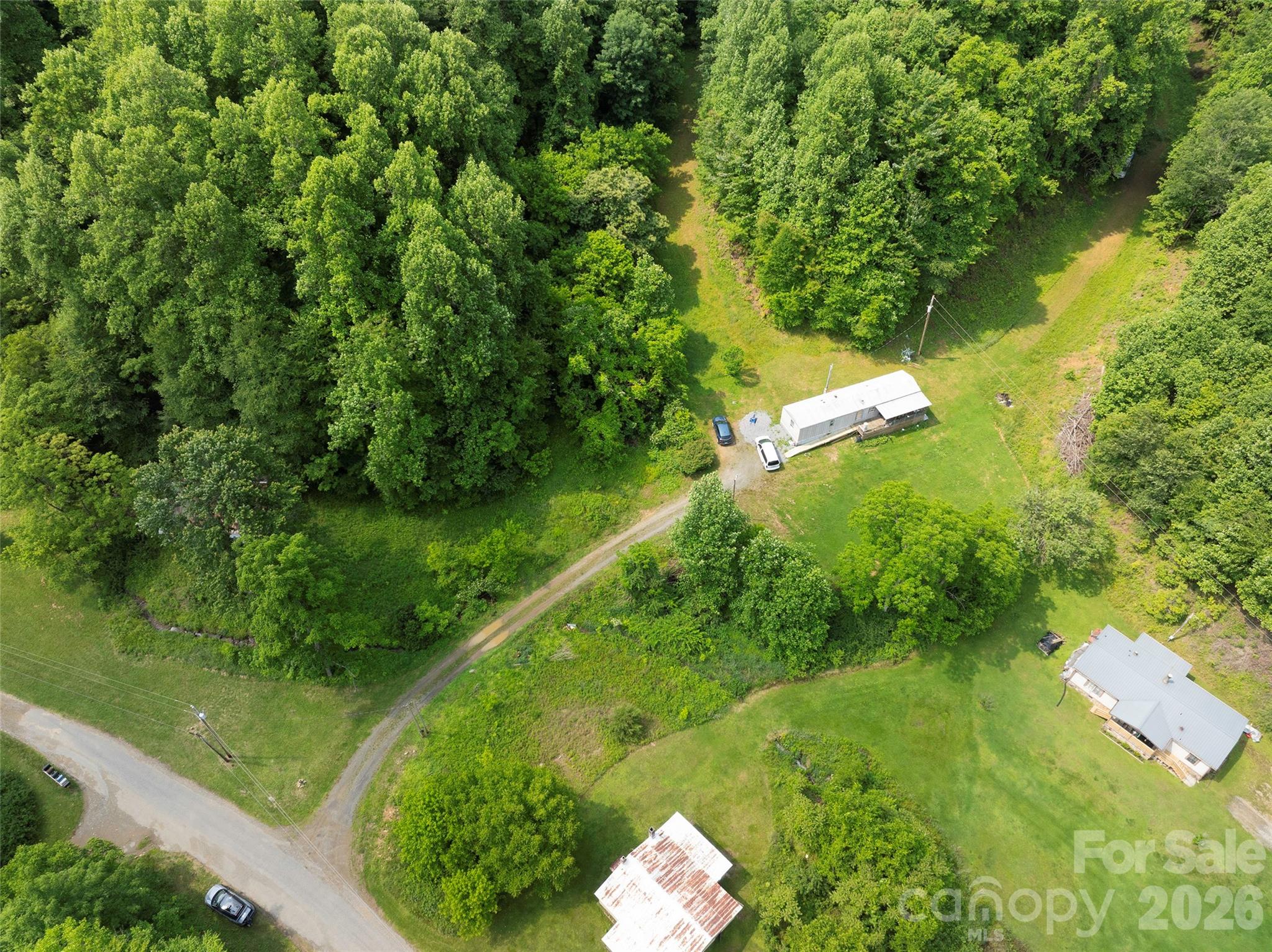 320 Board Tree Road Marshall, NC 28753 - Photo 3 of 13
