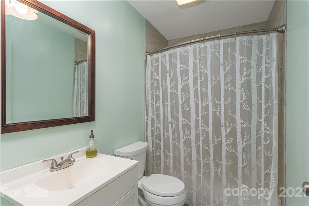 162 Travis Road Cullowhee, NC 28723 - Photo 13 of 29 Gallery Image 13