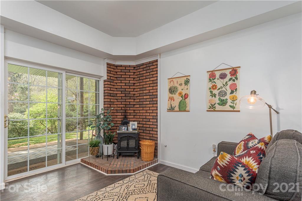 162 Travis Road Cullowhee, NC 28723 - Photo 15 of 29 Gallery Image 15
