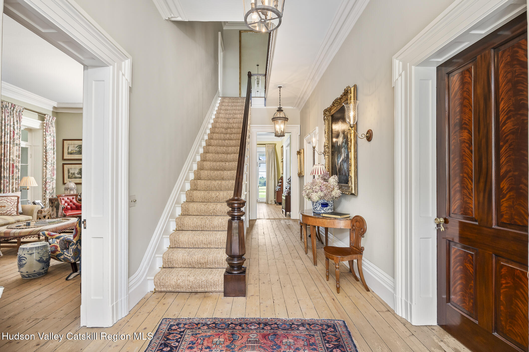 199 Eichybush Road Kinderhook, NY 12106 - Photo 15 of 54 16-Foyer