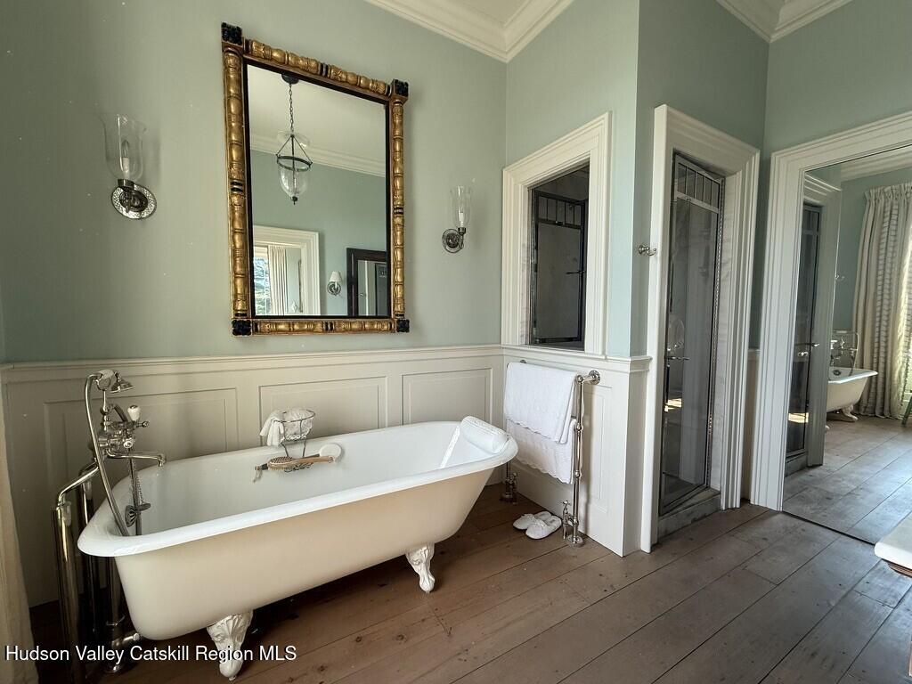 199 Eichybush Road Kinderhook, NY 12106 - Photo 21 of 54 22-P Bath