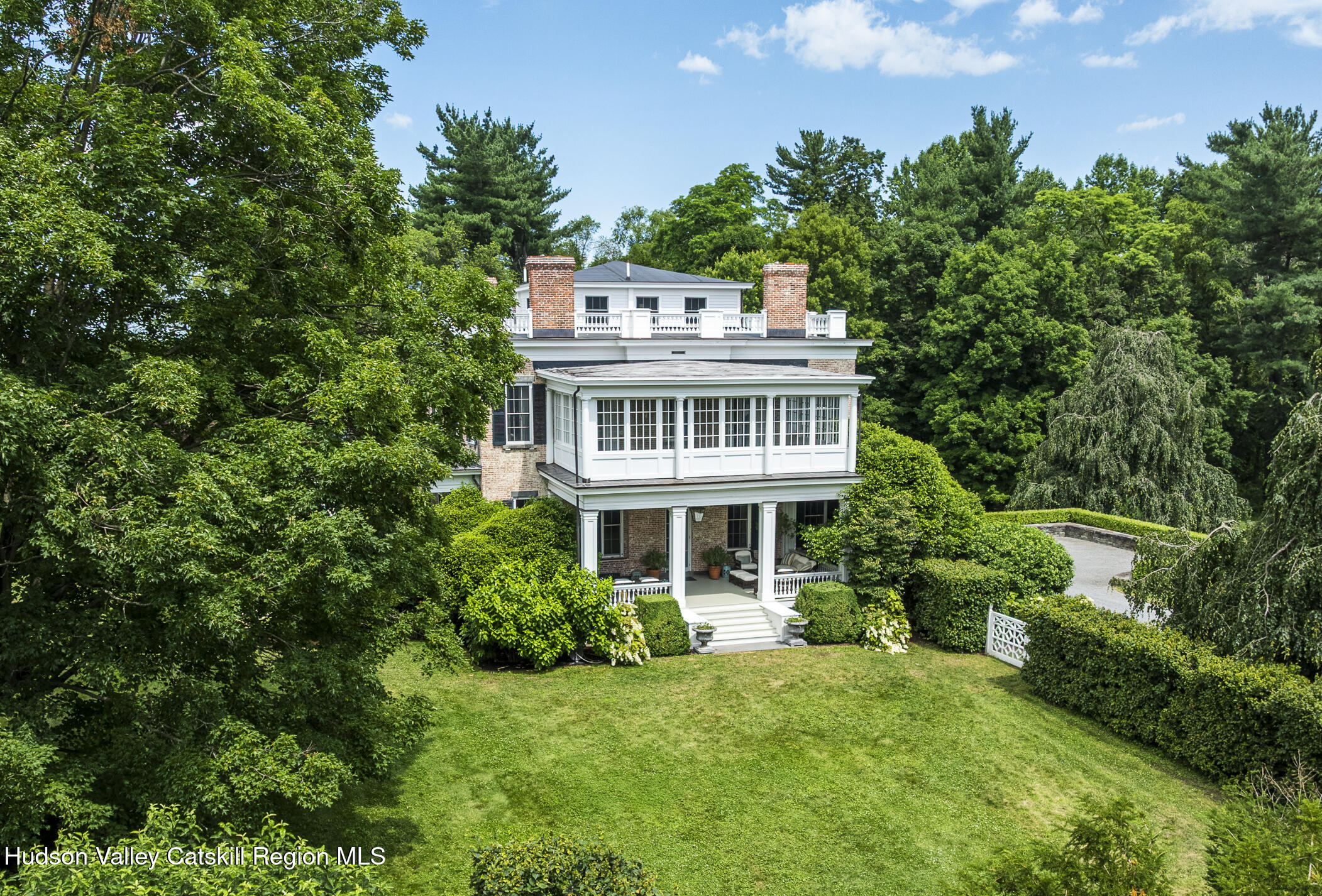 199 Eichybush Road Kinderhook, NY 12106 - Photo 33 of 54 31-Side porch