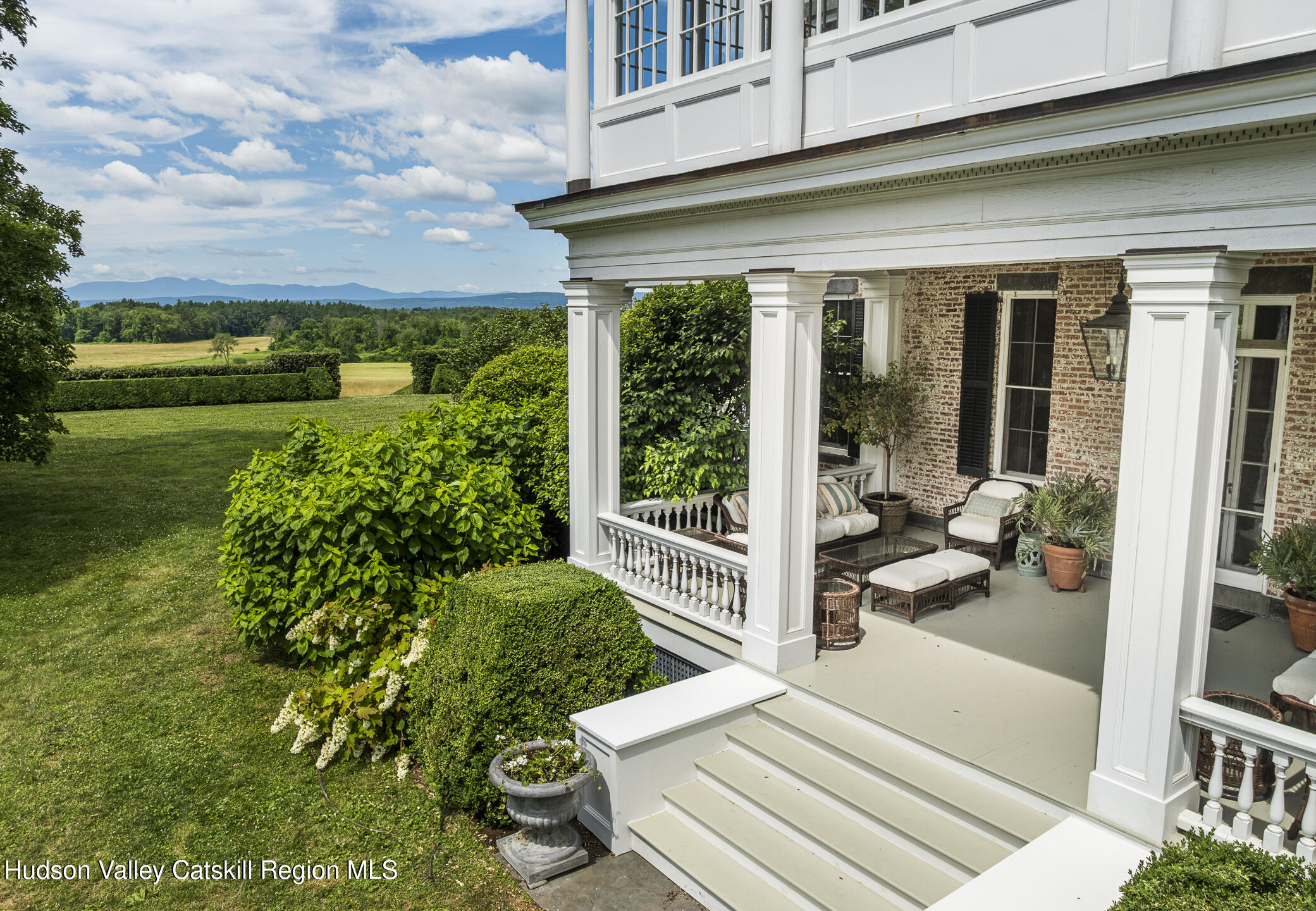 199 Eichybush Road Kinderhook, NY 12106 - Photo 34 of 54 32-Side Porch