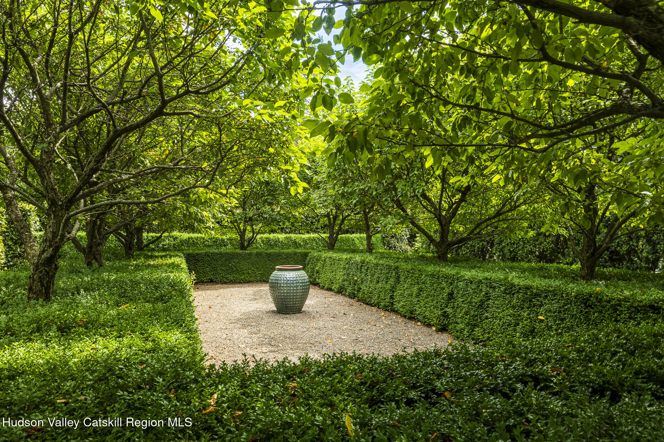 199 Eichybush Road Kinderhook, NY 12106 - Photo 37 of 54 35-Secret Garden
