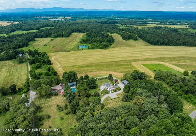 $14,500,000 | 199 Eichybush Road, Kinderhook, NY 12106