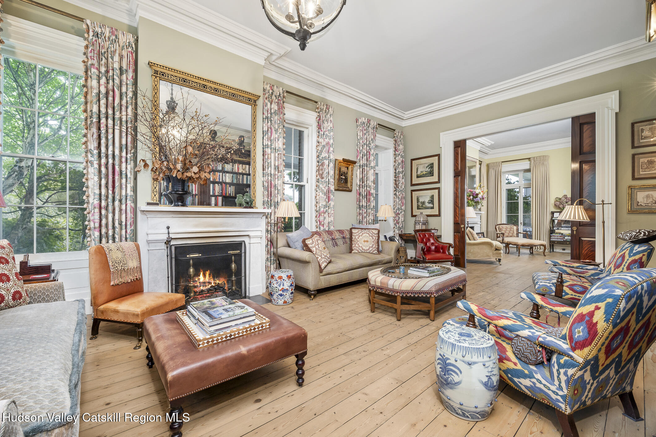 199 Eichybush Road Kinderhook, NY 12106 - Photo 7 of 54 8-Library