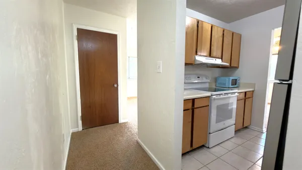 $1,150 | 1315 Airport Drive, Unit B02, Tallahassee, FL 32304