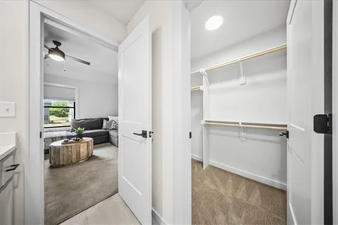 $1,000,000 | 16804 South Rosehill Street, Overland Park, KS 66221